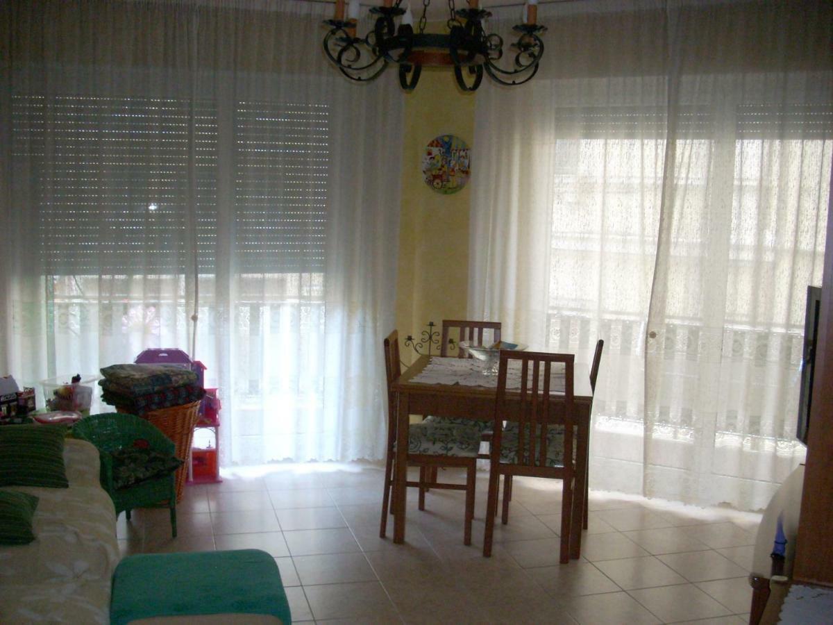 Appartamento Al Mare Di Βεντιμίλια Εξωτερικό φωτογραφία